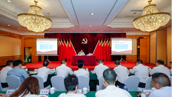 凯发K8集团任丁书记带头讲授“不忘初心、牢记使命”主题教育专题党课