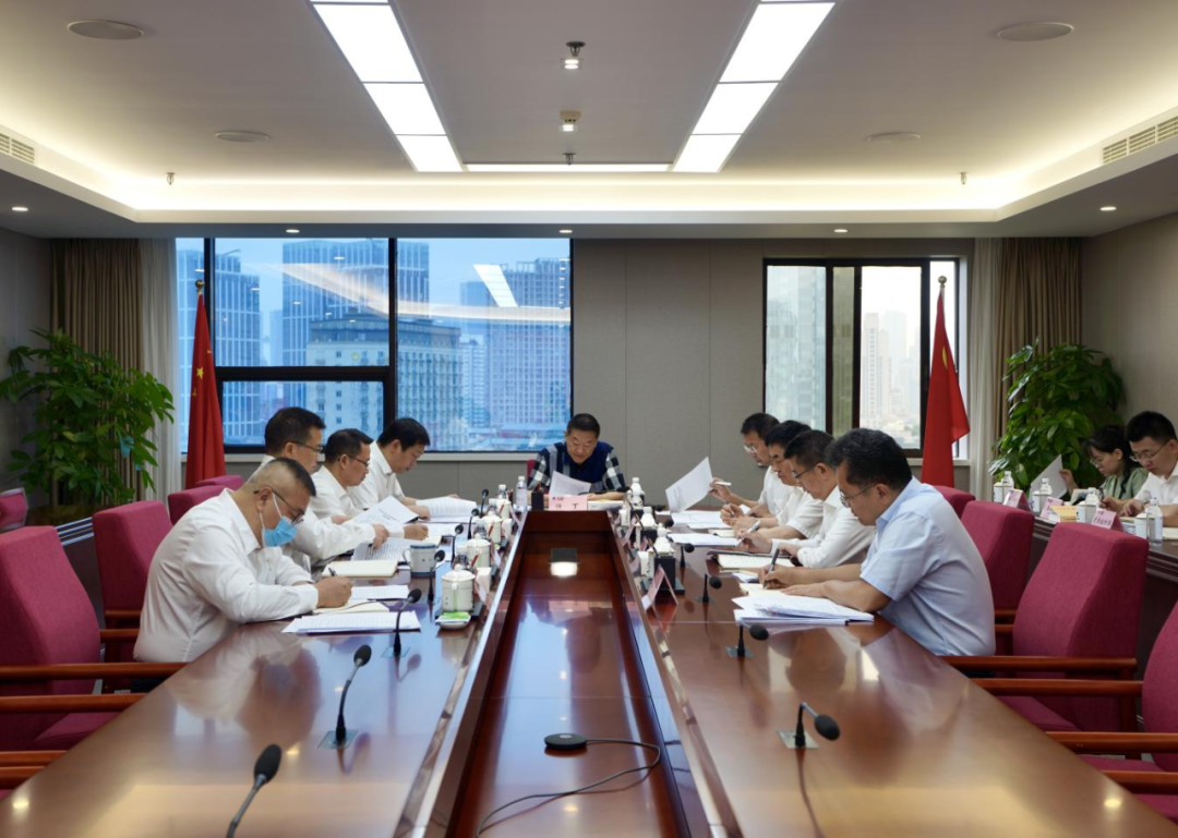 省凯发K8集团党委理论学习中心组2023年第五次专题学习研讨会召开