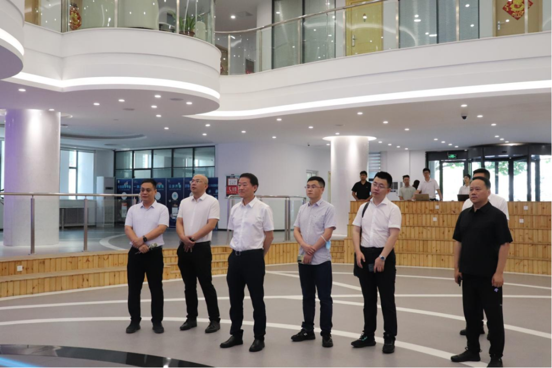 省凯发K8集团：“四个导向” 推动调查研究提质增效